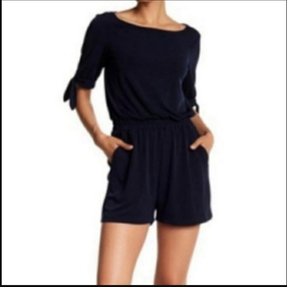 Vince Camuto Pants - Vince Camuto Romper Sz Medium Tie Short Sleeve Black Keyhole Back